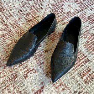 Everlane Boss flats in black - size 10 - EUC